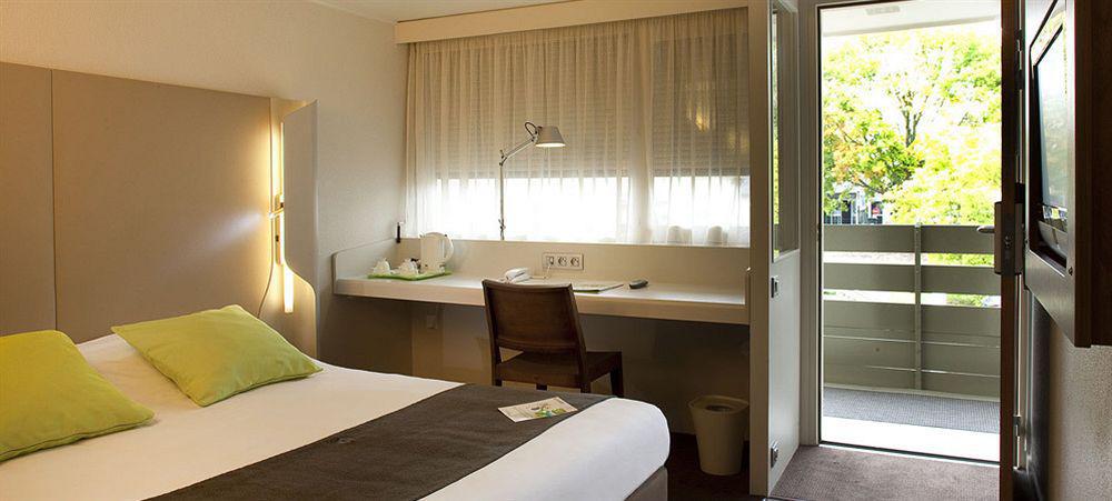 Campanile Angers Ouest - Hotel